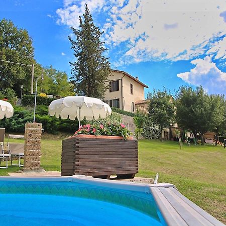 Nice Flat In Arcevia With Swimming Pool Exteriér fotografie