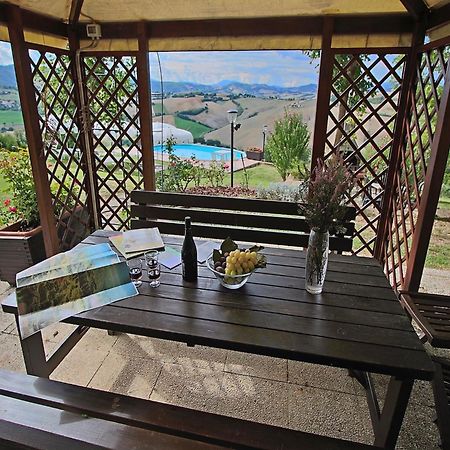 Nice Flat In Arcevia With Swimming Pool Exteriér fotografie