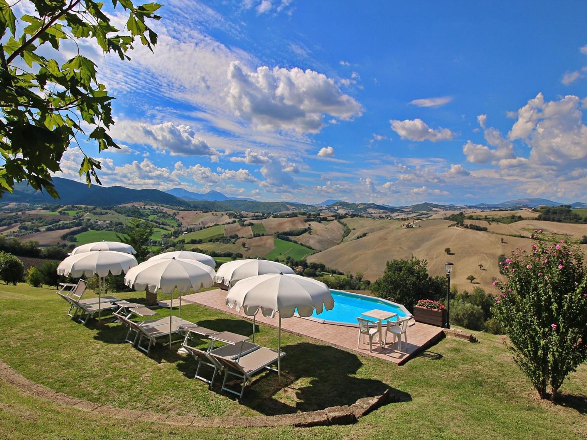 Nice Flat In Arcevia With Swimming Pool Exteriér fotografie