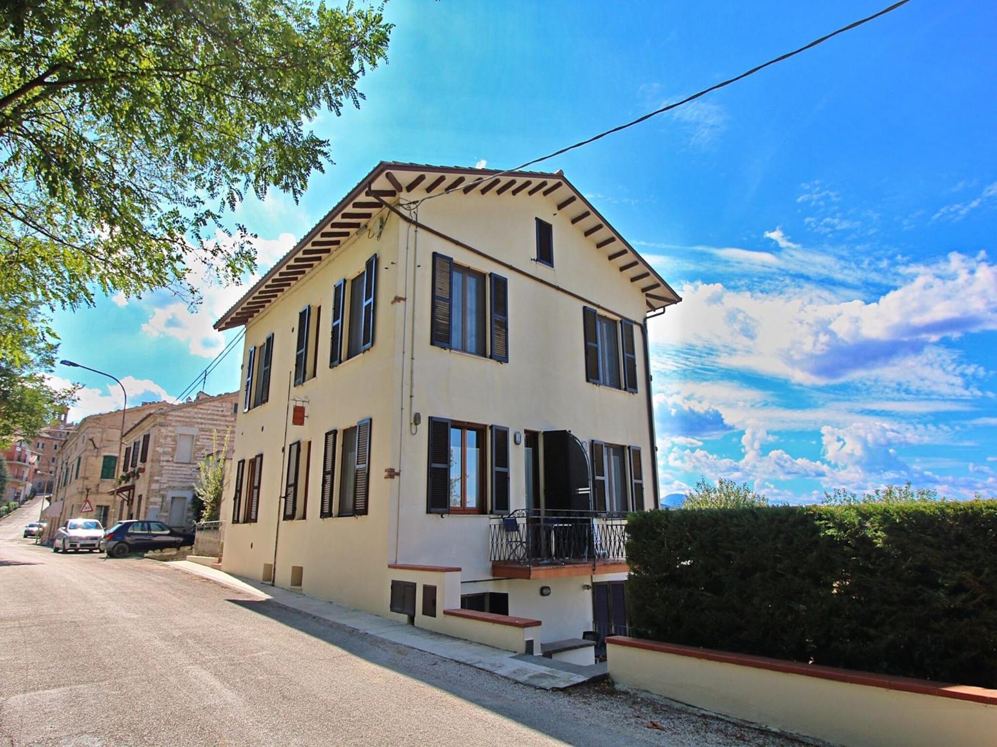 Nice Flat In Arcevia With Swimming Pool Exteriér fotografie